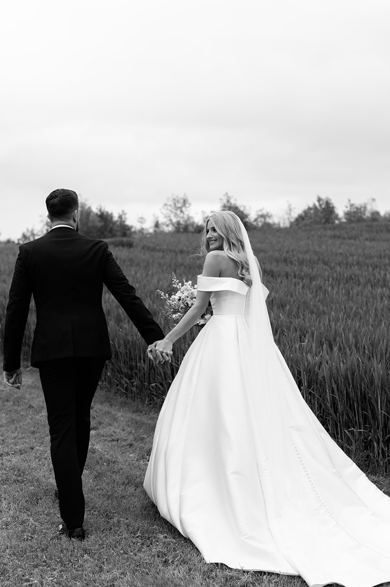 Wedding Photographer based in Coventry & Warwickshire