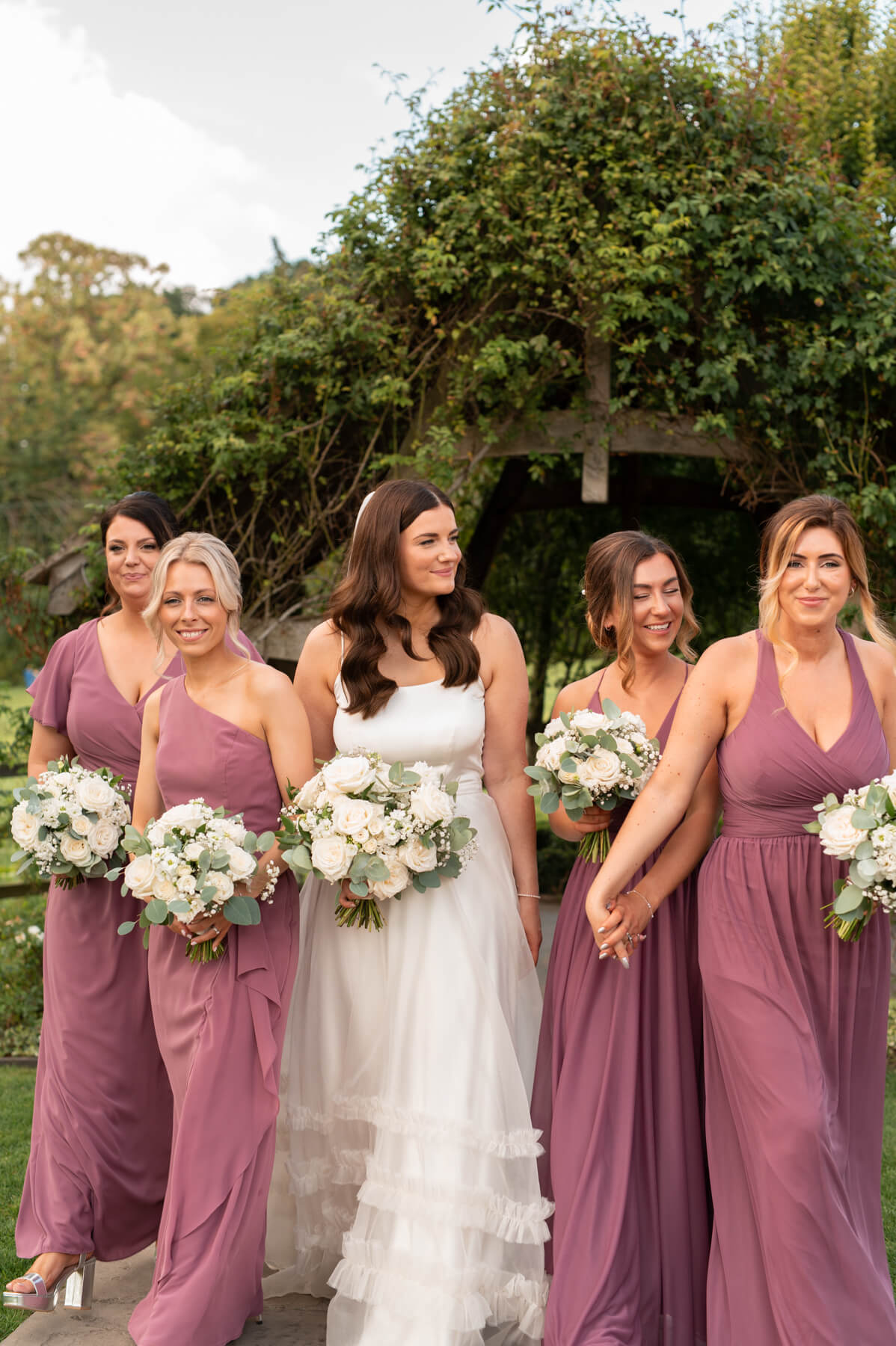 hyde house cotswolds wedding photographer