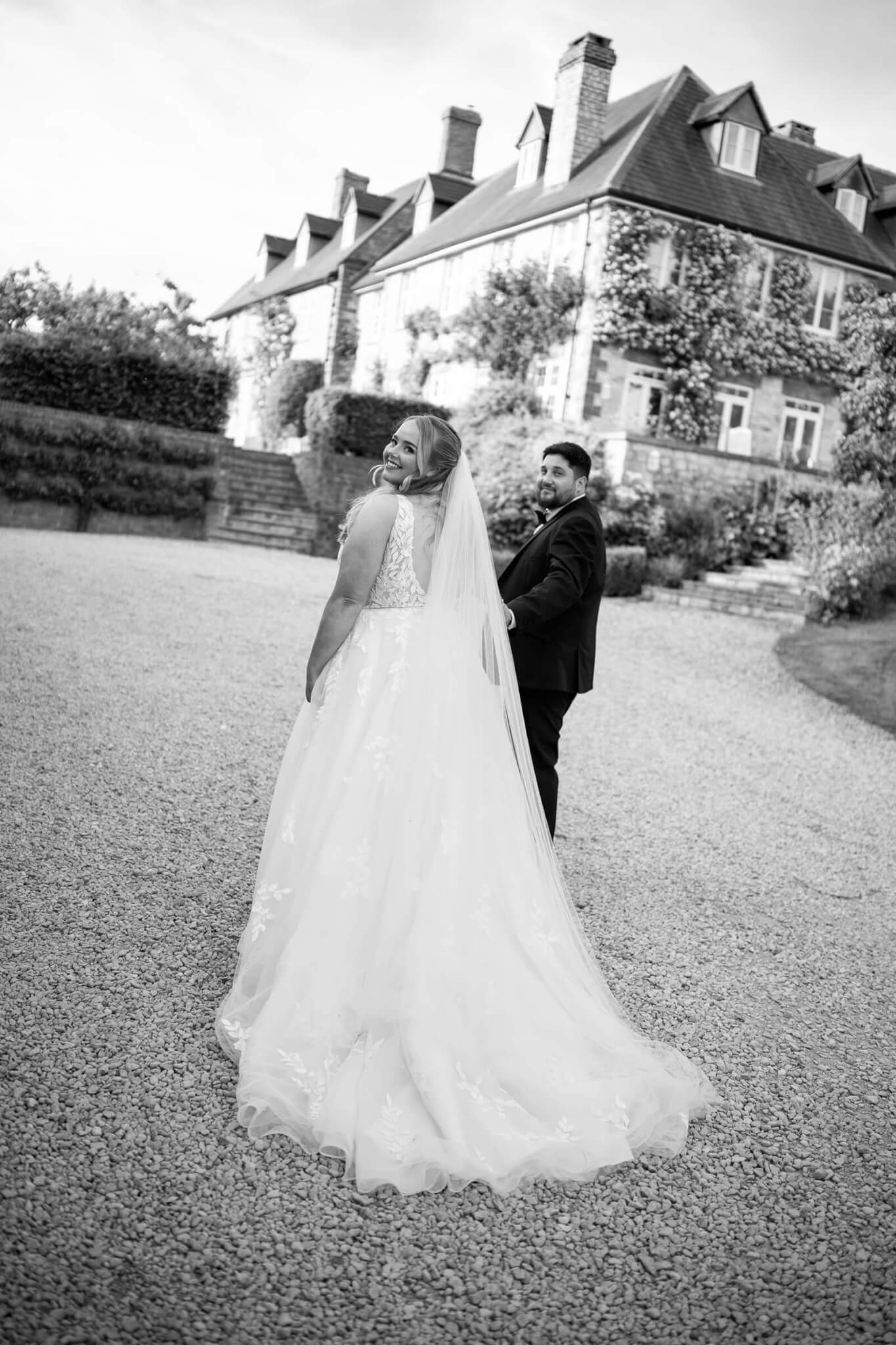 Longbourn Estate Barn wedding